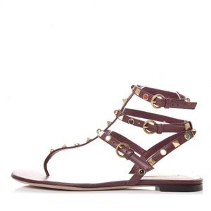Valentino Rockstud Rolling Cabochon thong